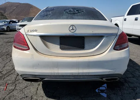 2016 Mercedes-Benz C 300 from USA, damaged, VIN 55SWF4JBXGU112749